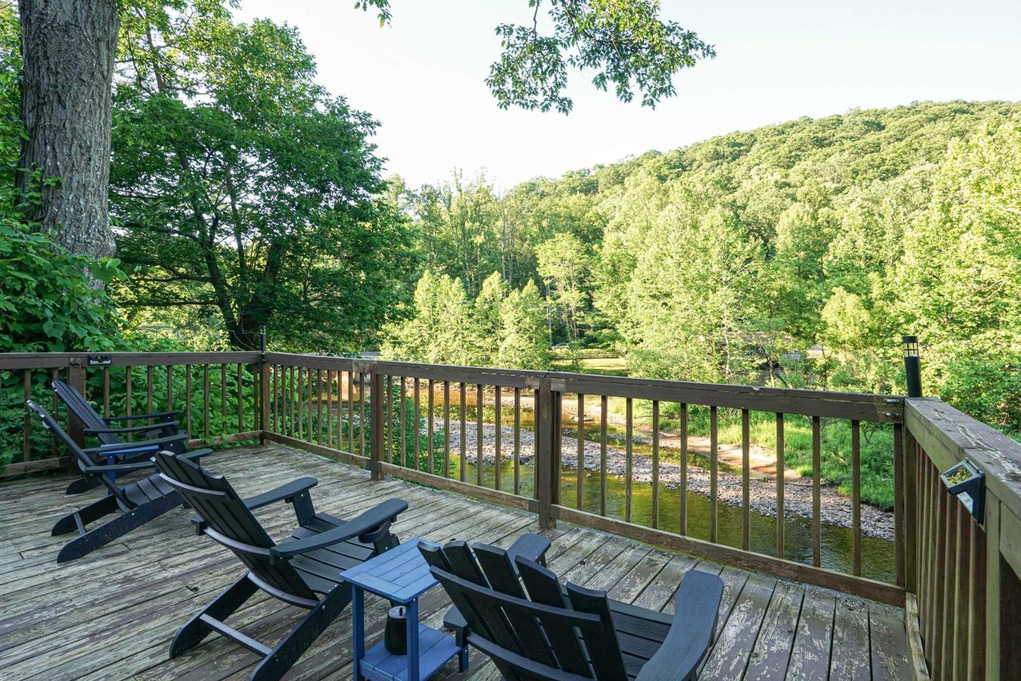 River Front Resort Elkins Exterior foto